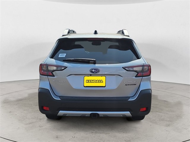 New 2025 Subaru Outback Touring XT image 4