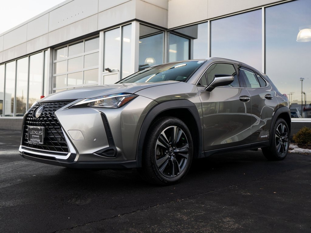 Used 2021 Lexus UX 250h w/ Accessory Package (Z1) image 3