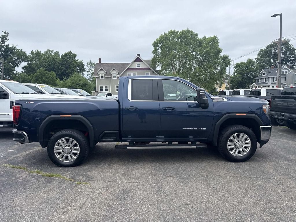 Used 2020 GMC Sierra 2500 SLE w/ SLE Value Package; AWD/4WD image 6