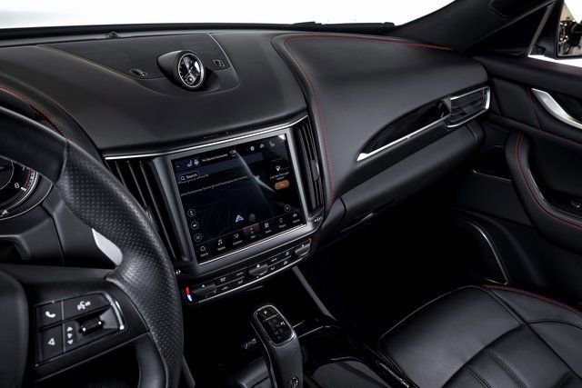 Used 2024 Maserati Levante Modena Ultima image 28