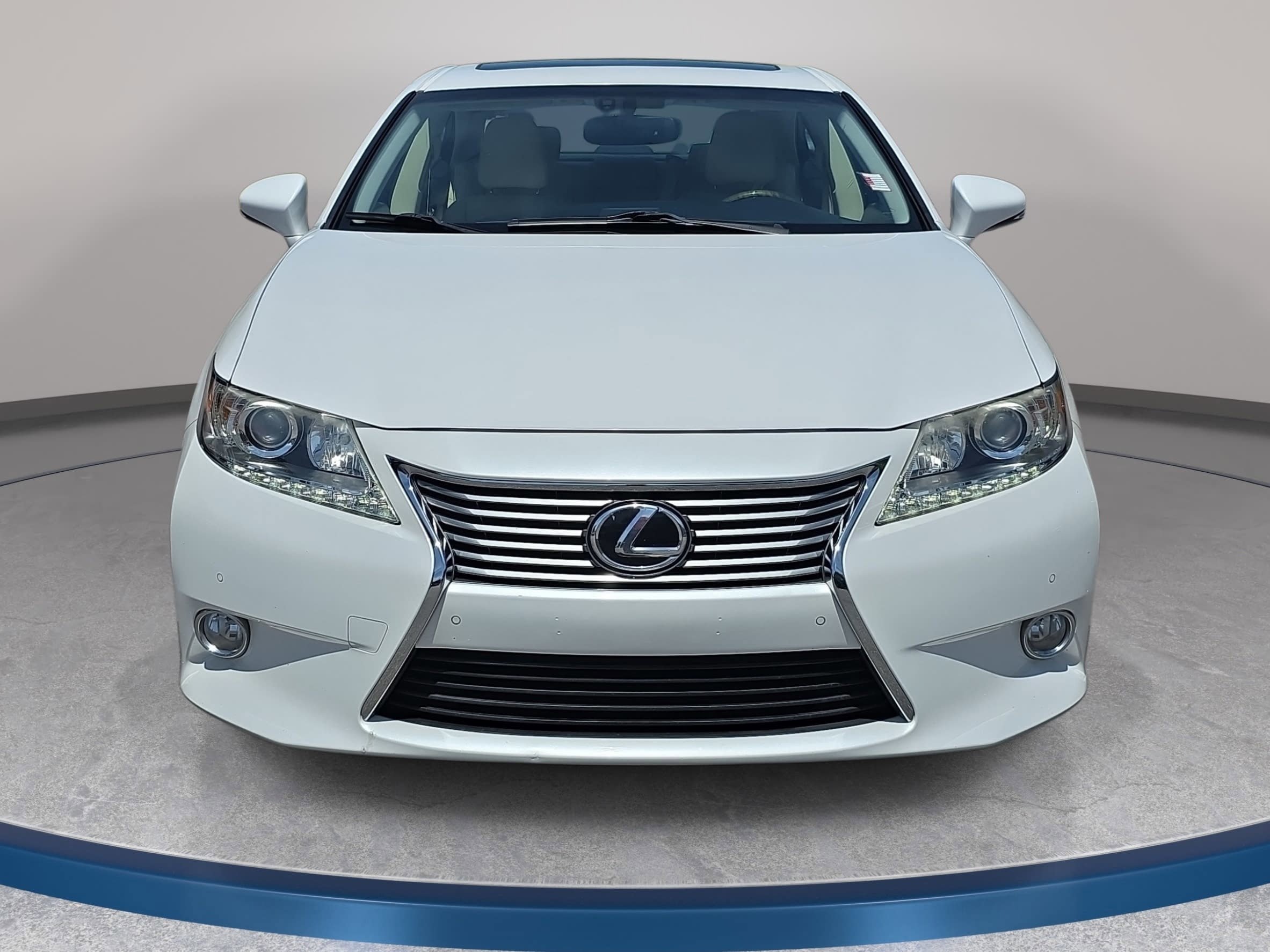 Used 2014 Lexus ES 350 w/ Premium Package FWD image 2