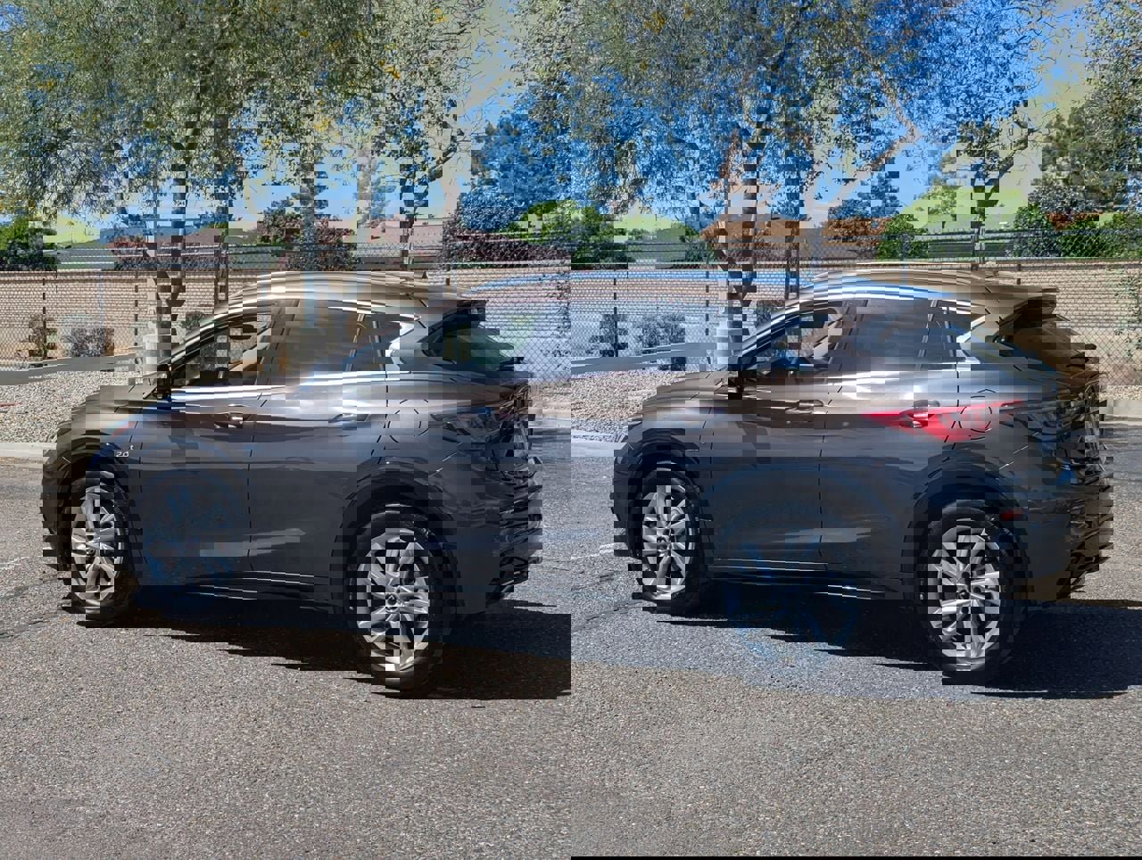 Certified 2019 INFINITI QX30 w/ Cargo Package image 4