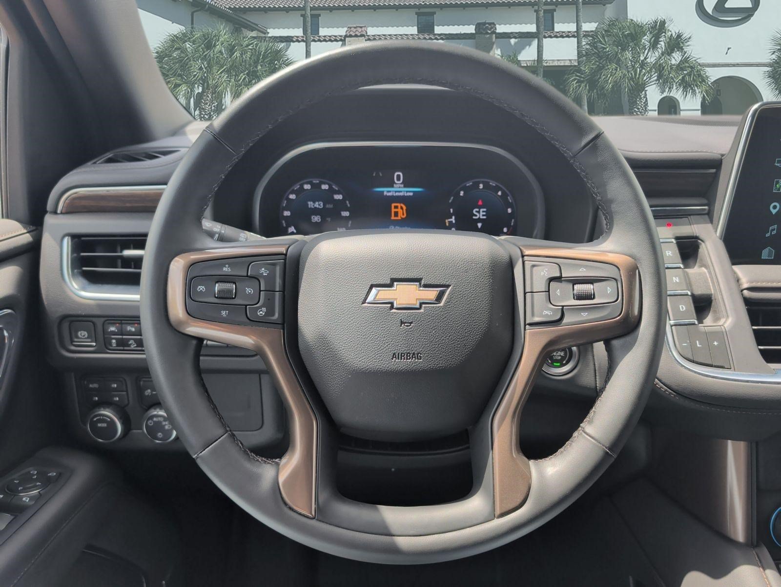 Used 2023 Chevrolet Tahoe High Country AWD/4WD image 13