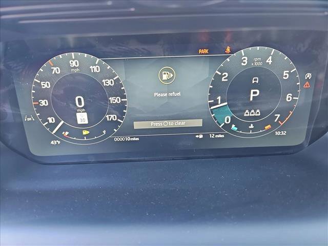 Used 2025 Land Rover Discovery Sport S image 20