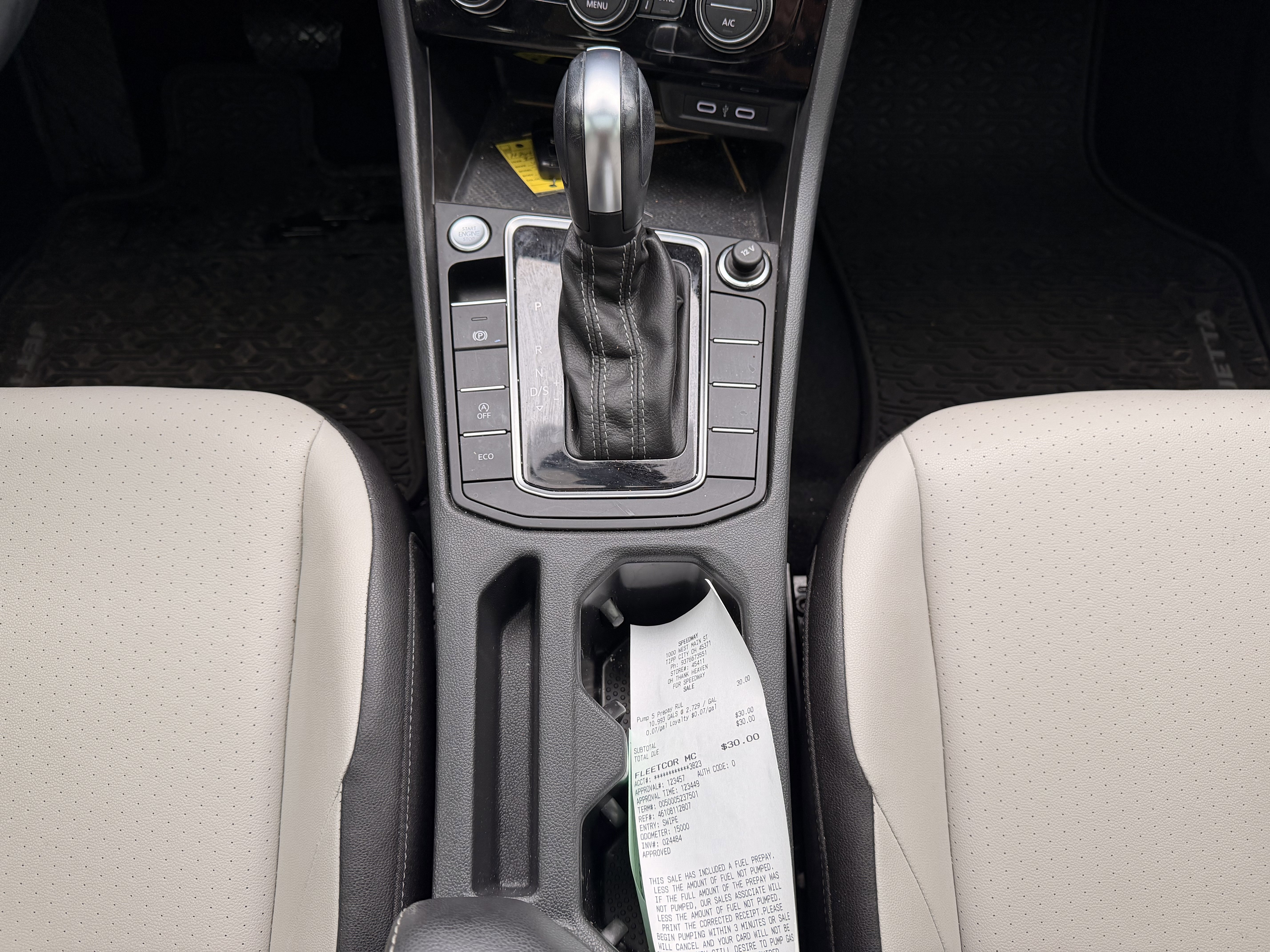 Used 2020 Volkswagen Jetta R-Line w/ R-Line Cold Weather Package image 19