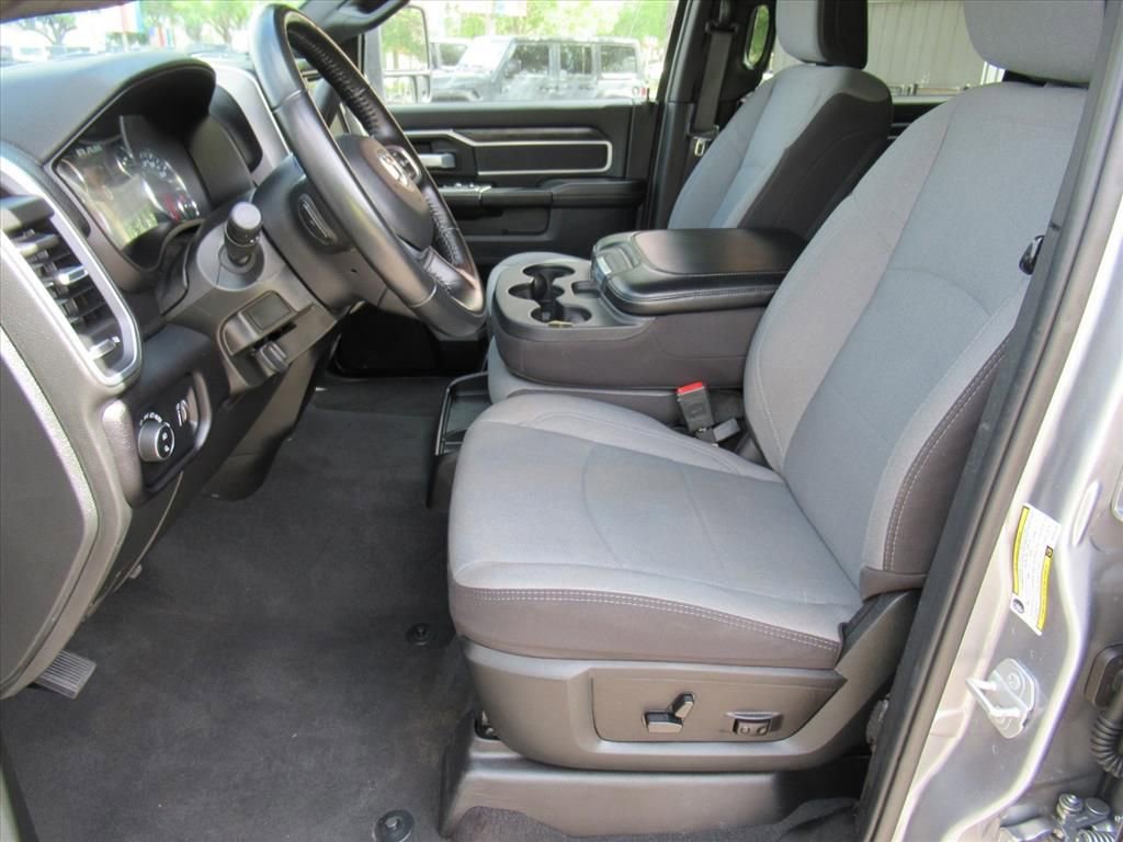 Certified 2024 RAM 2500 Big Horn AWD/4WD image 16