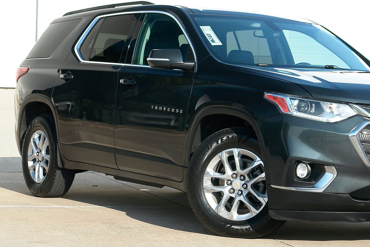 Used 2021 Chevrolet Traverse LT AWD/4WD image 21