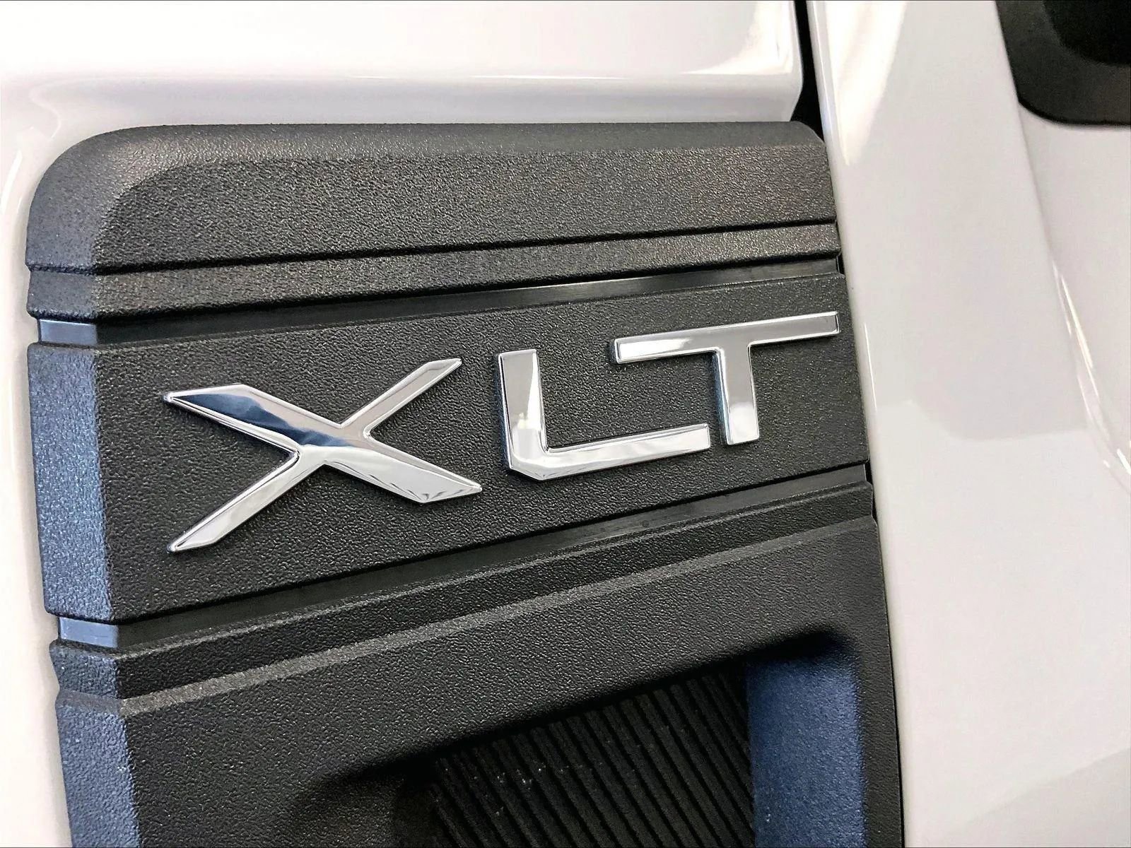 Certified 2024 Ford Maverick XLT w/ Equipment Group 300A Standard image 13