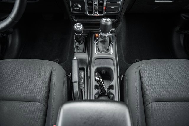 Used 2019 Jeep Wrangler Unlimited Sport S image 28