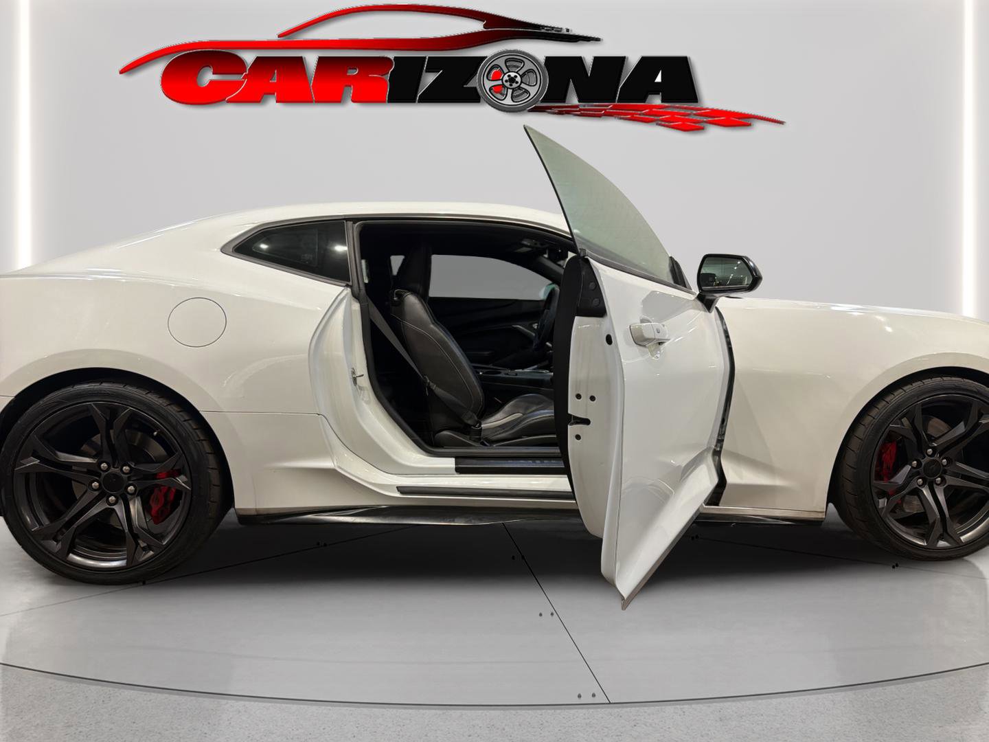 Used 2018 Chevrolet Camaro SS image 17