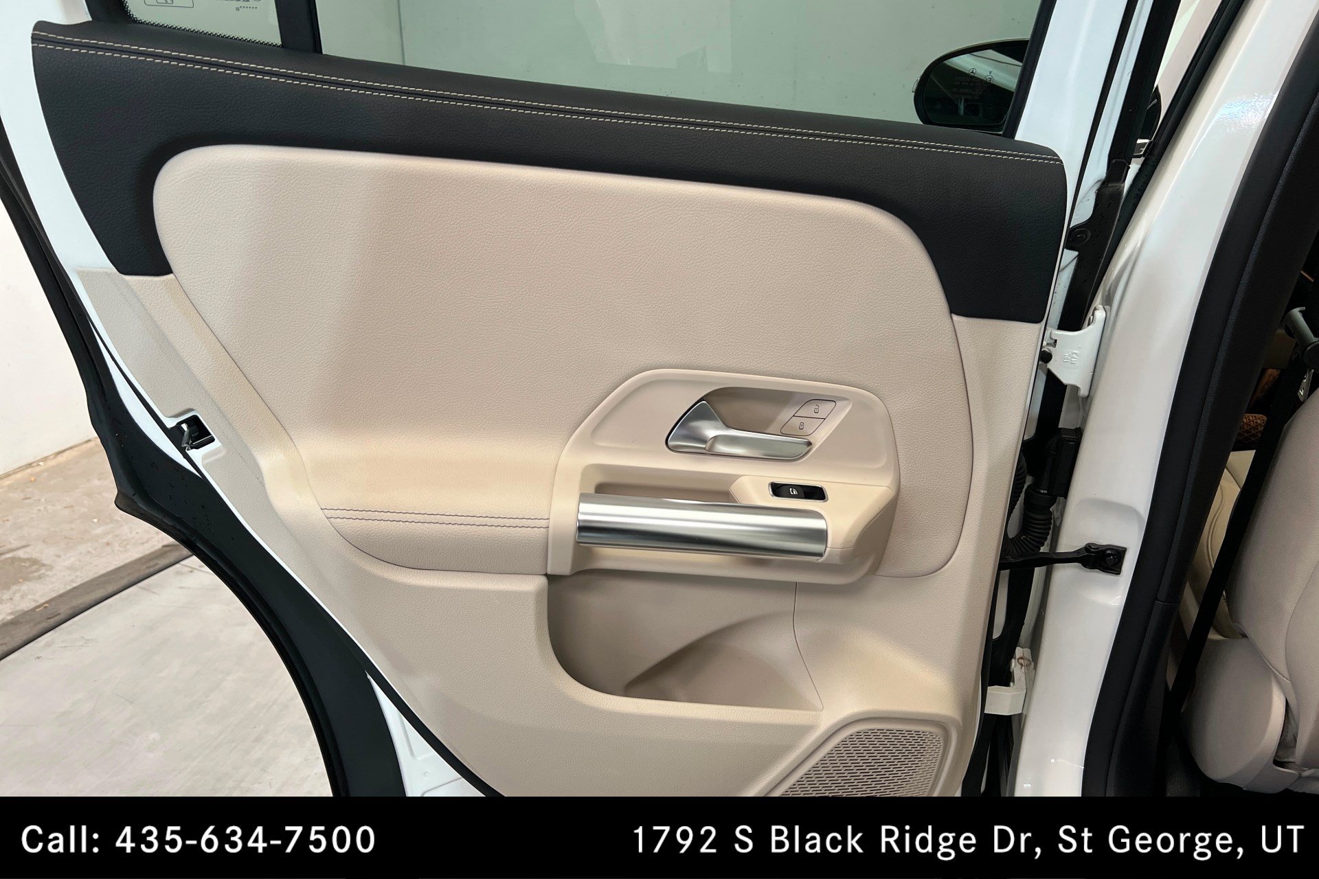 Certified 2022 Mercedes-Benz GLA 250 4MATIC w/ Premium Package Lite image 18