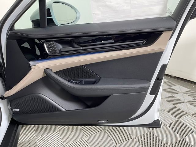 New 2026 Porsche Panamera image 27