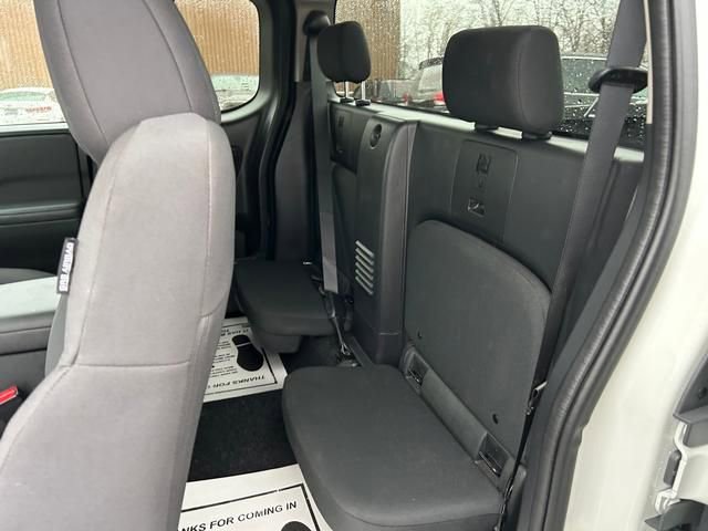 Used 2024 Nissan Frontier S w/ S Utility Package image 14