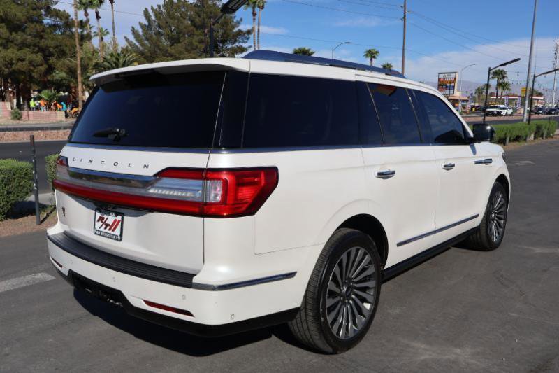 Used 2019 Lincoln Navigator Reserve image 7