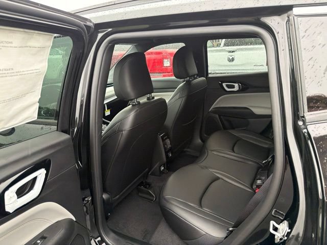 New 2026 Jeep Compass Limited AWD/4WD image 25