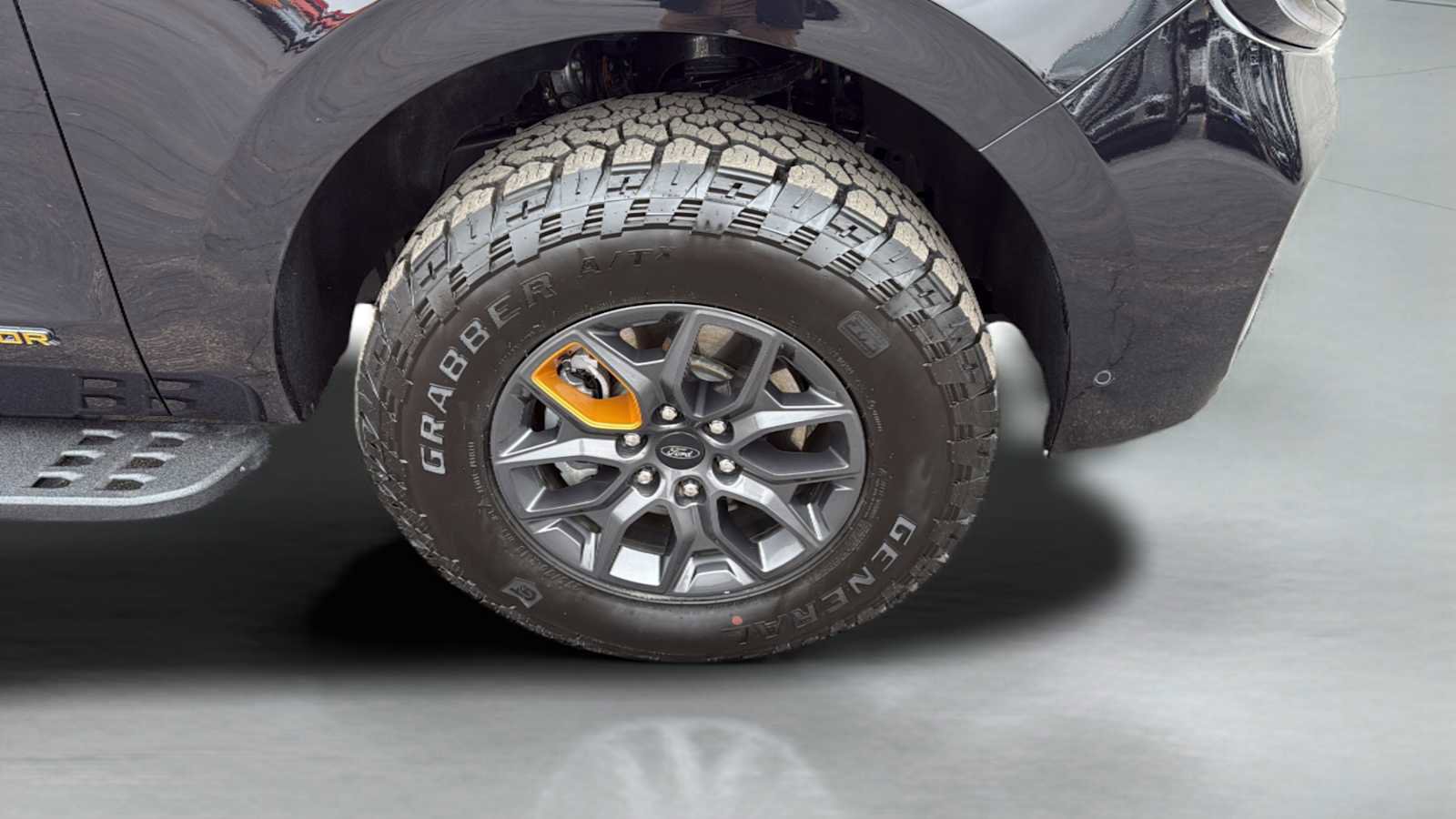 Used 2025 Ford Expedition Tremor image 46