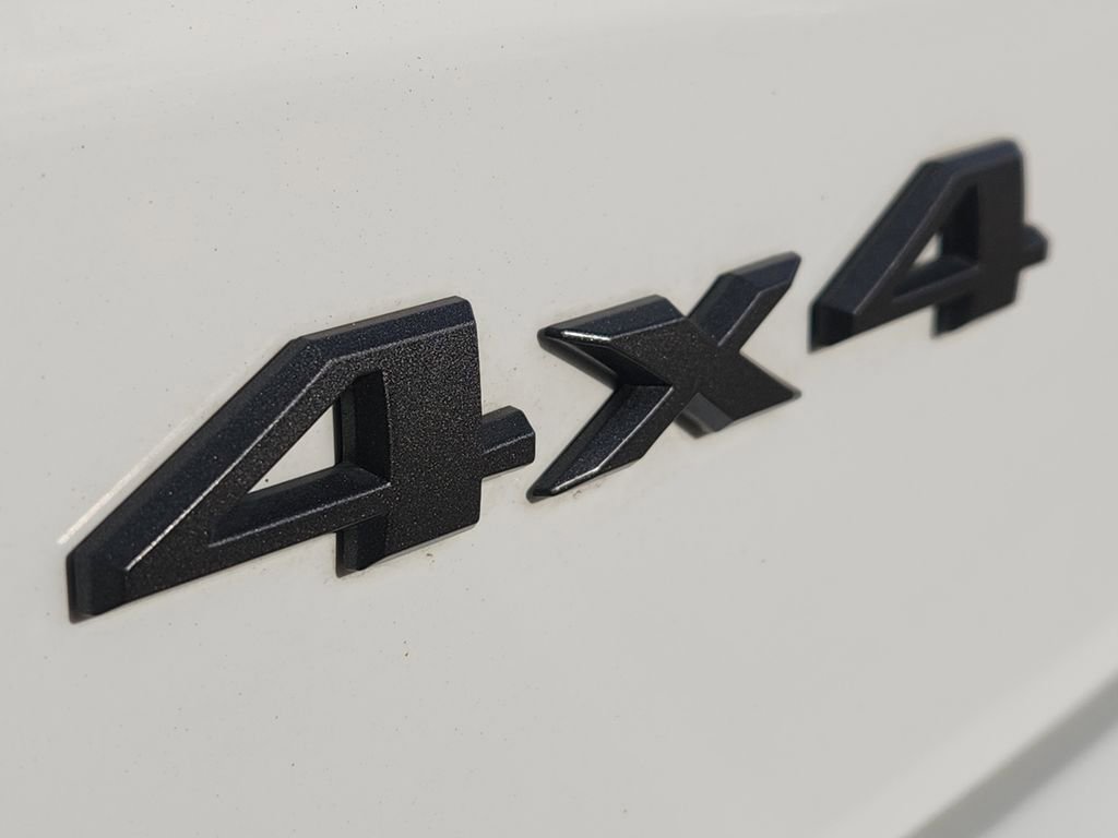 Used 2024 Jeep Compass Latitude w/ Convenience Group image 12