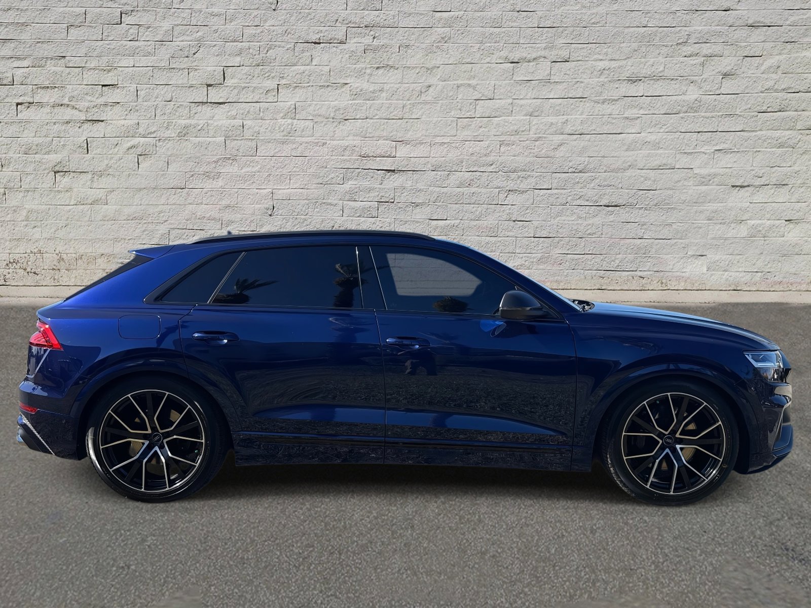 Used 2020 Audi SQ8 Premium Plus w/ Driver Assistance Package image 6