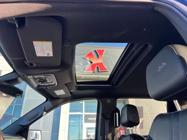 Used 2021 Chevrolet Silverado 1500 High Country image 26