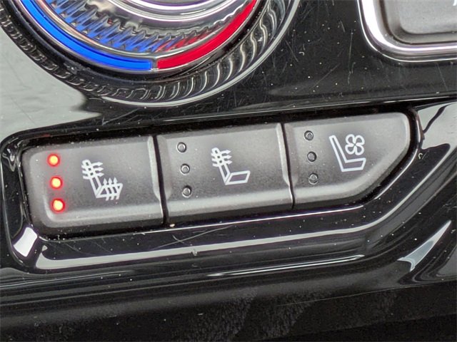 Used 2024 GMC Yukon Denali image 27