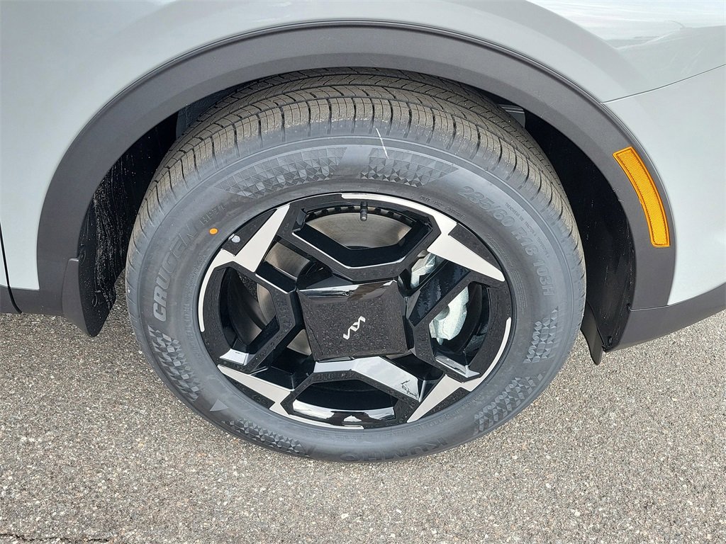 New 2026 Kia Sportage EX image 42