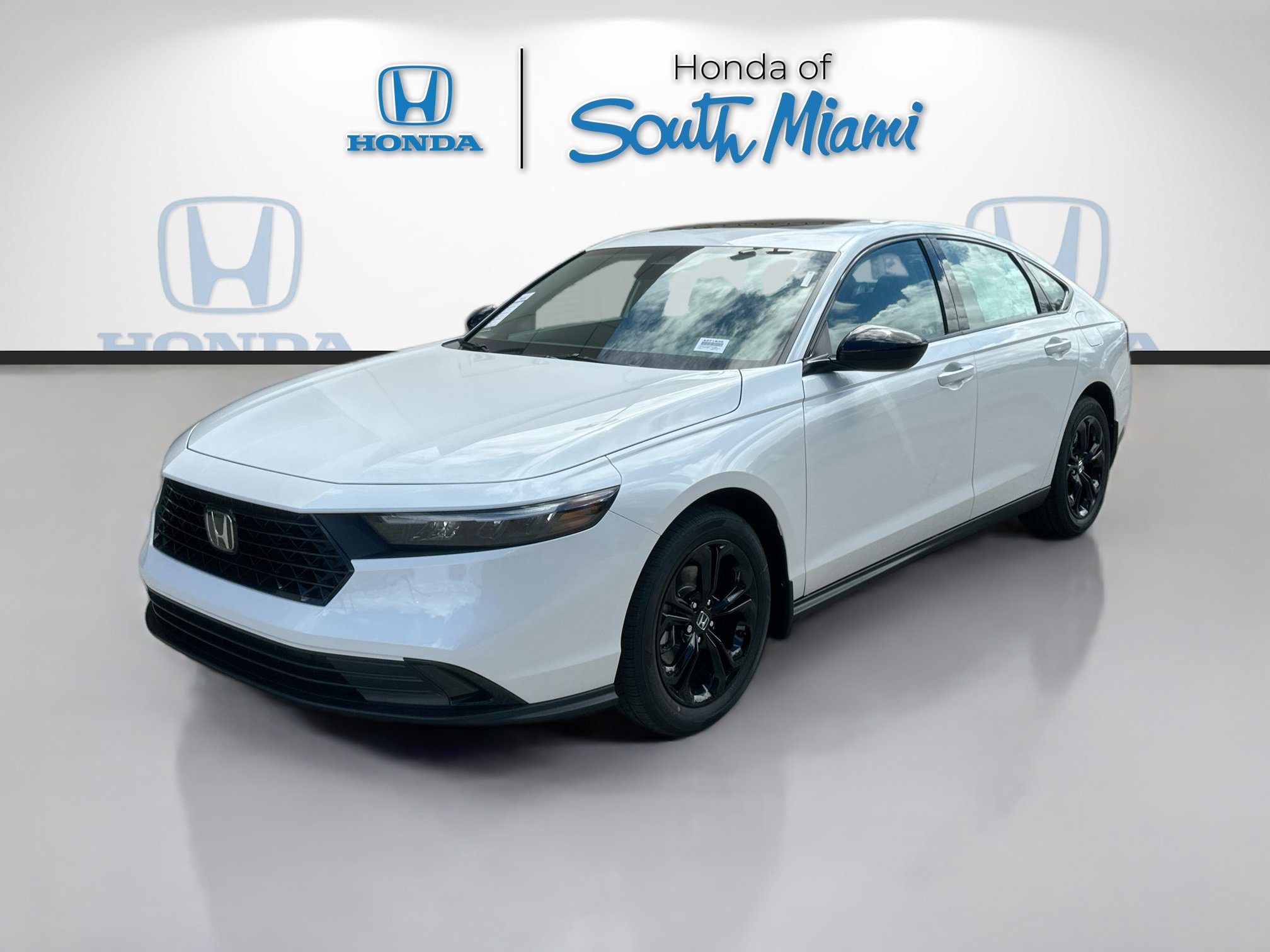 New 2025 Honda Accord SE image 3