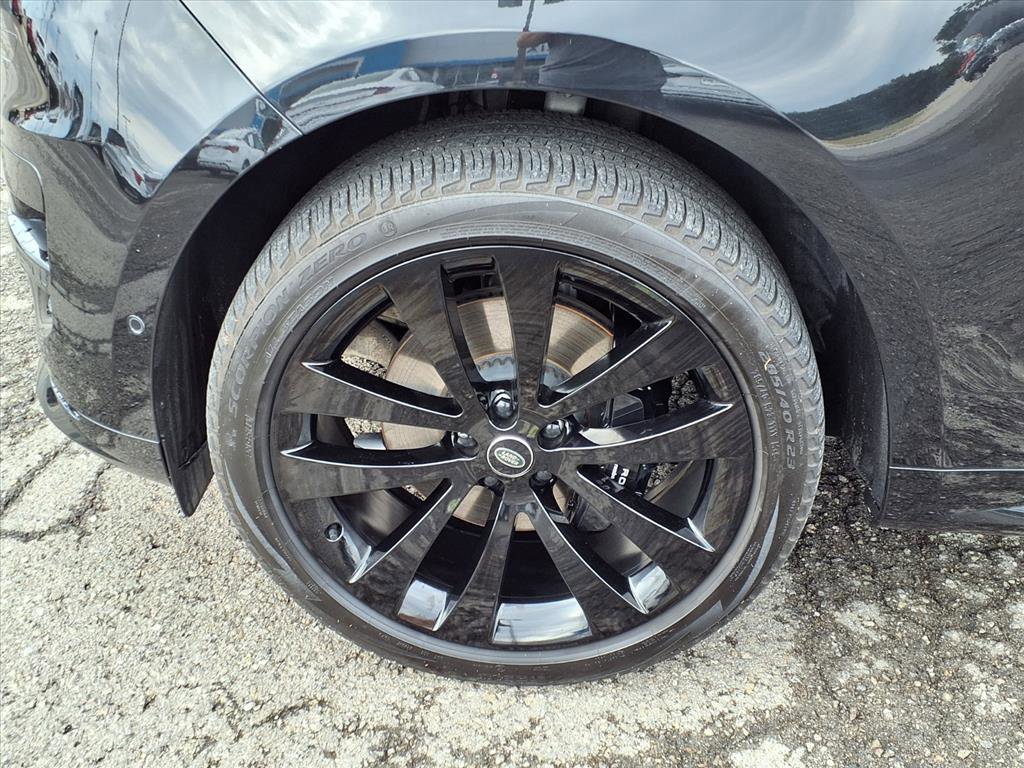 Used 2024 Land Rover Range Rover Sport Dynamic SE image 18