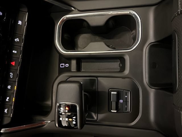 Certified 2024 GMC Sierra 1500 Denali w/ Denali Reserve Package AWD/4WD image 30