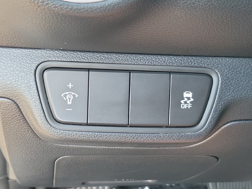 Used 2024 Kia Forte LX FWD image 15