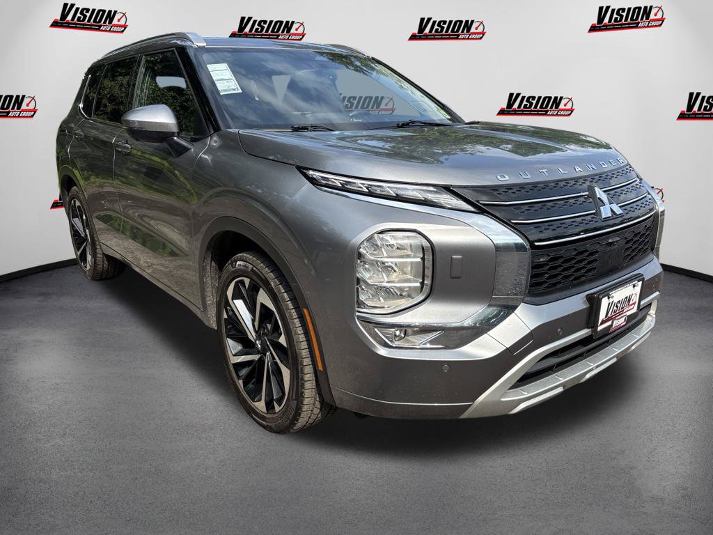 Used 2024 Mitsubishi Outlander SEL AWD/4WD image 3