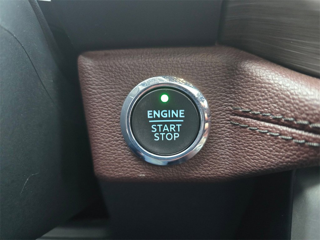 Used 2024 Ford Expedition Limited image 24