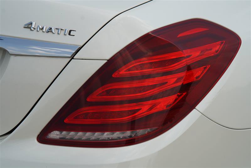 Used 2015 Mercedes-Benz S 550 4MATIC Sedan image 33