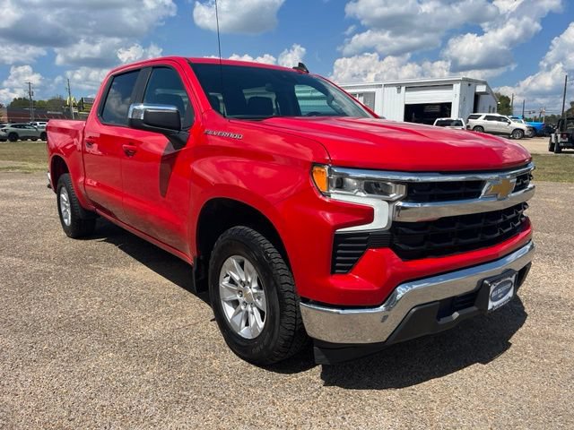 Used 2025 Chevrolet Silverado 1500 LT RWD image 1