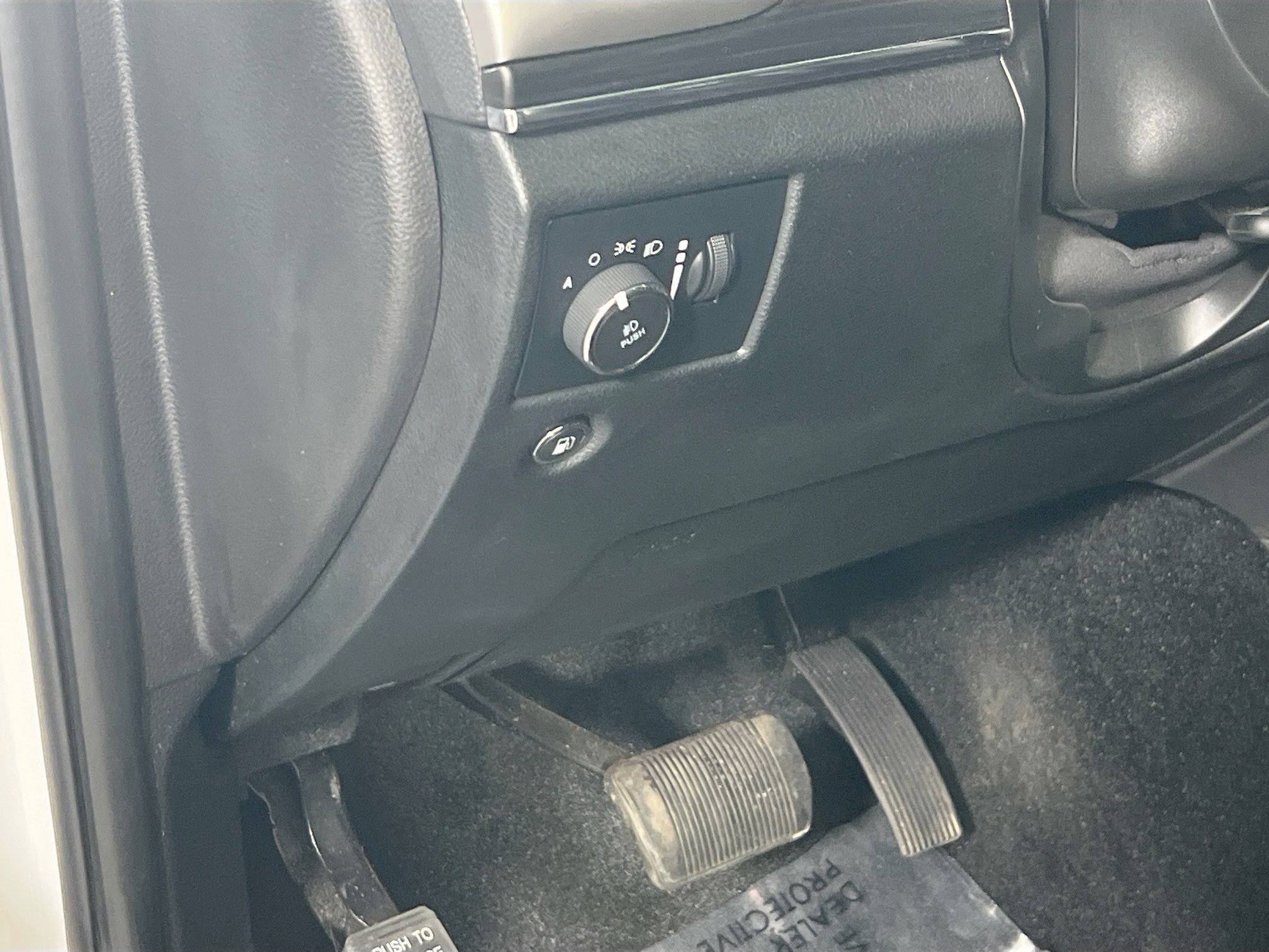 Used 2022 Jeep Grand Cherokee Limited image 10