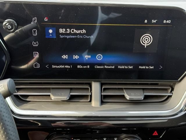 New 2026 Chevrolet Trax RS w/ Sunroof Package FWD image 11