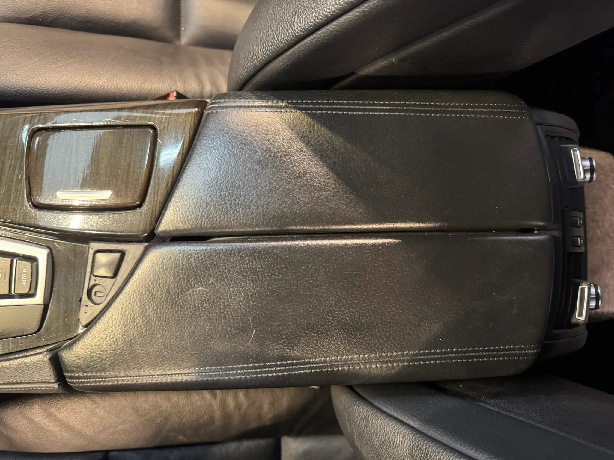 Used 2011 BMW 528i Sedan RWD image 18
