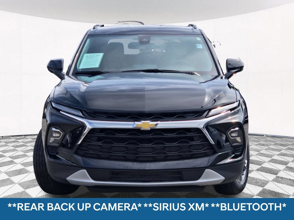 Used 2024 Chevrolet Blazer LT w/ Convenience Package FWD image 4