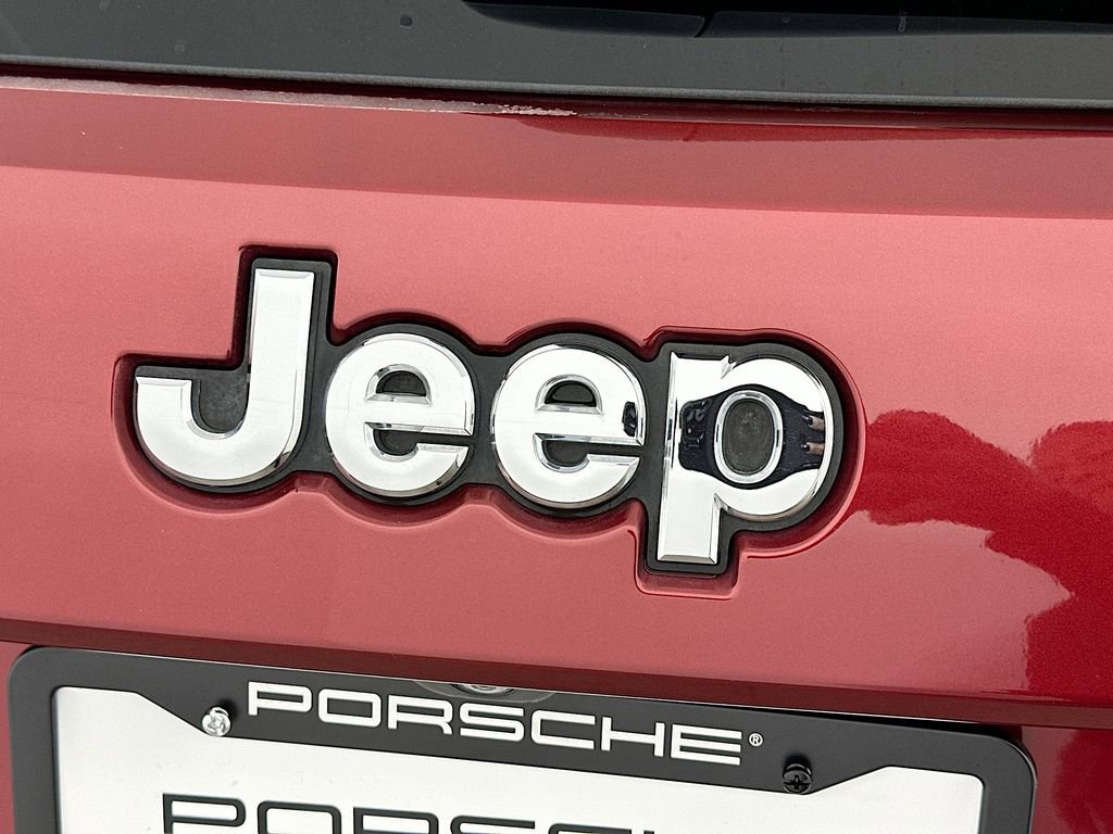 Used 2014 Jeep Grand Cherokee Limited w/ Trailer Tow Group IV image 34