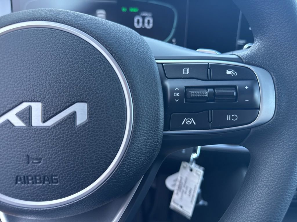 Certified 2025 Kia Sportage LX image 20