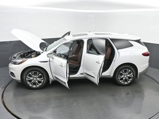 Used 2019 Buick Enclave Avenir w/ Avenir Technology Package AWD/4WD image 63