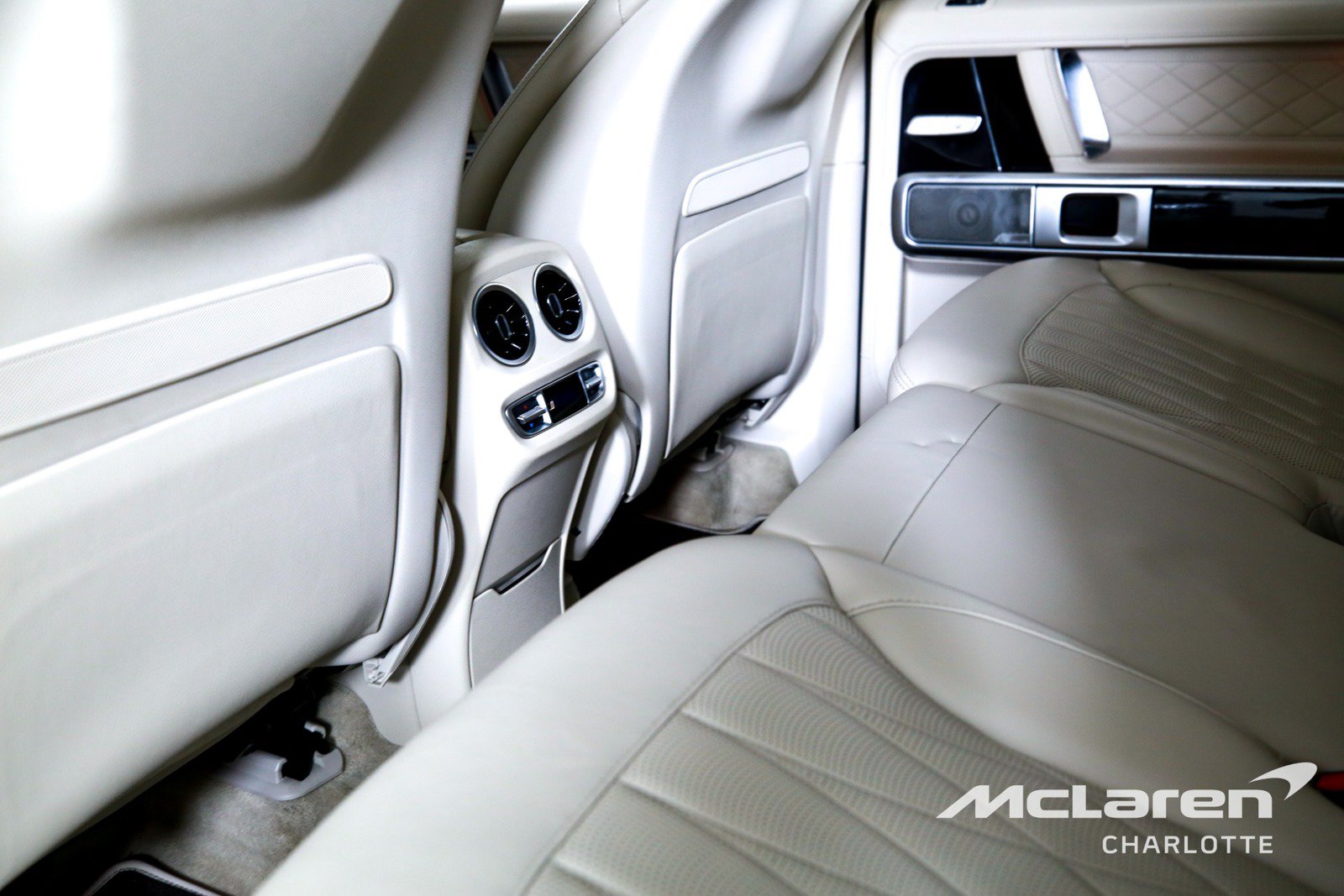 Used 2021 Mercedes-Benz G 550 w/ AMG Line image 19