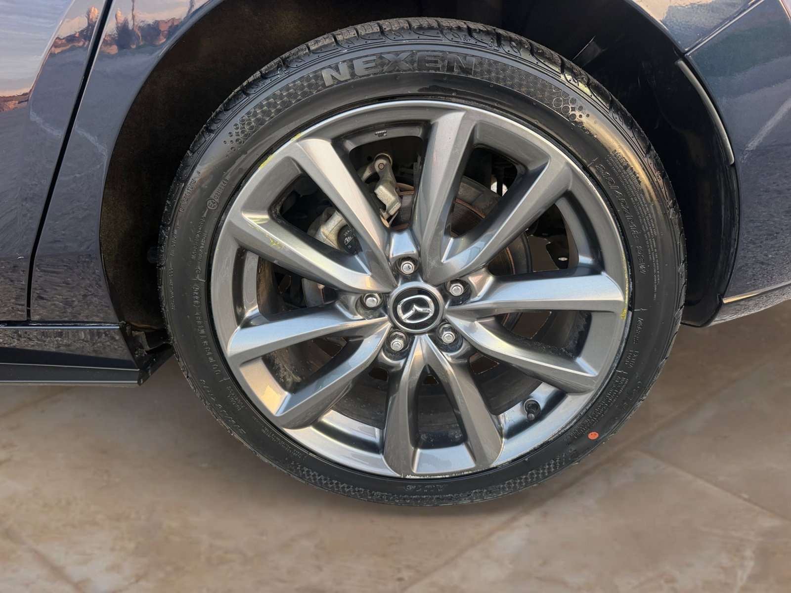 Used 2019 MAZDA MAZDA3 Hatchback w/ Preferred Package FWD image 24