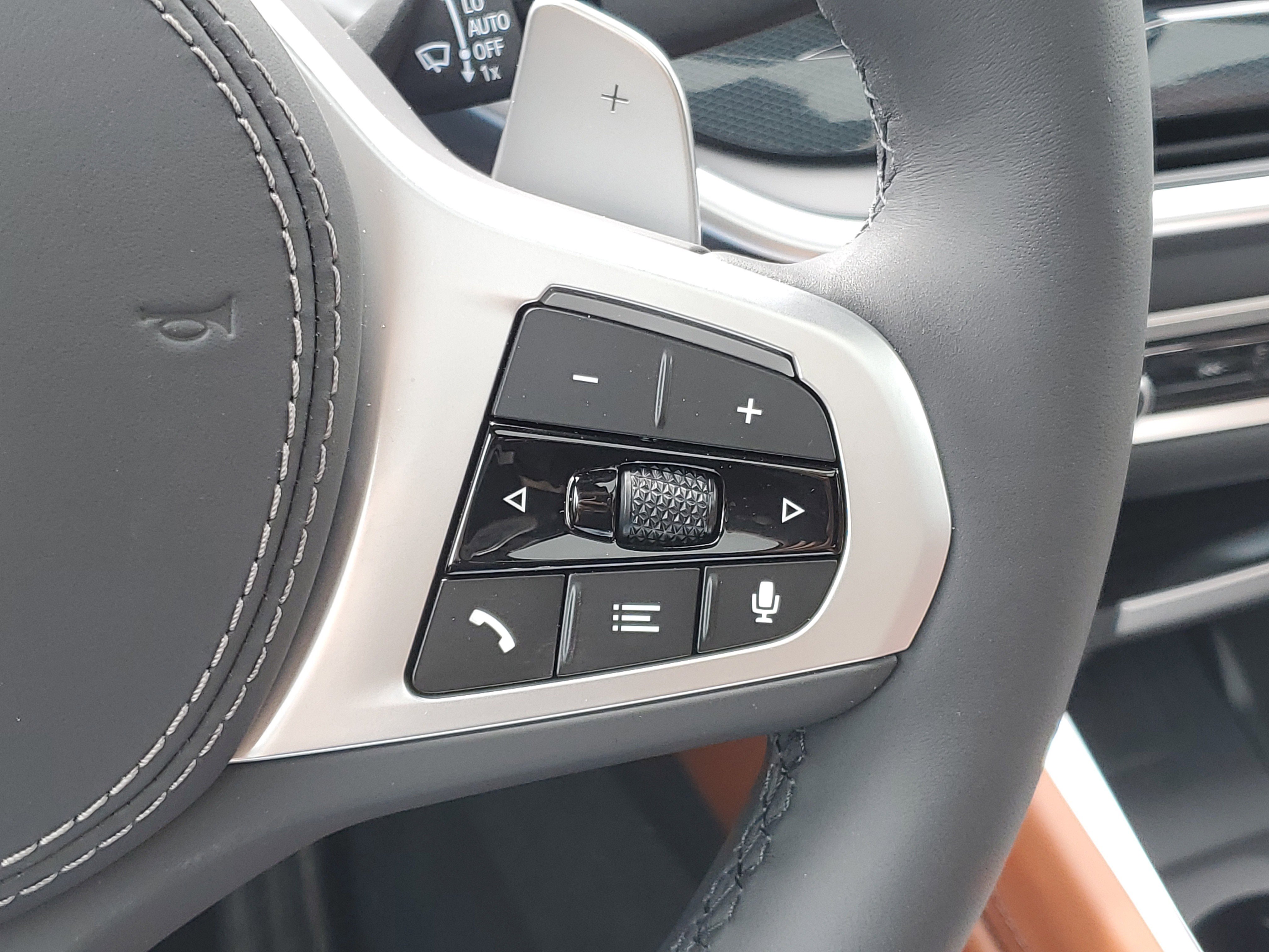 New 2026 BMW X6 xDrive40i image 12