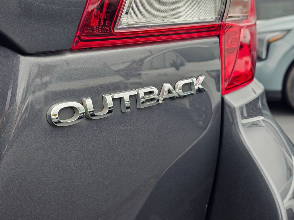 Used 2019 Subaru Outback 2.5i Premium AWD/4WD image 15