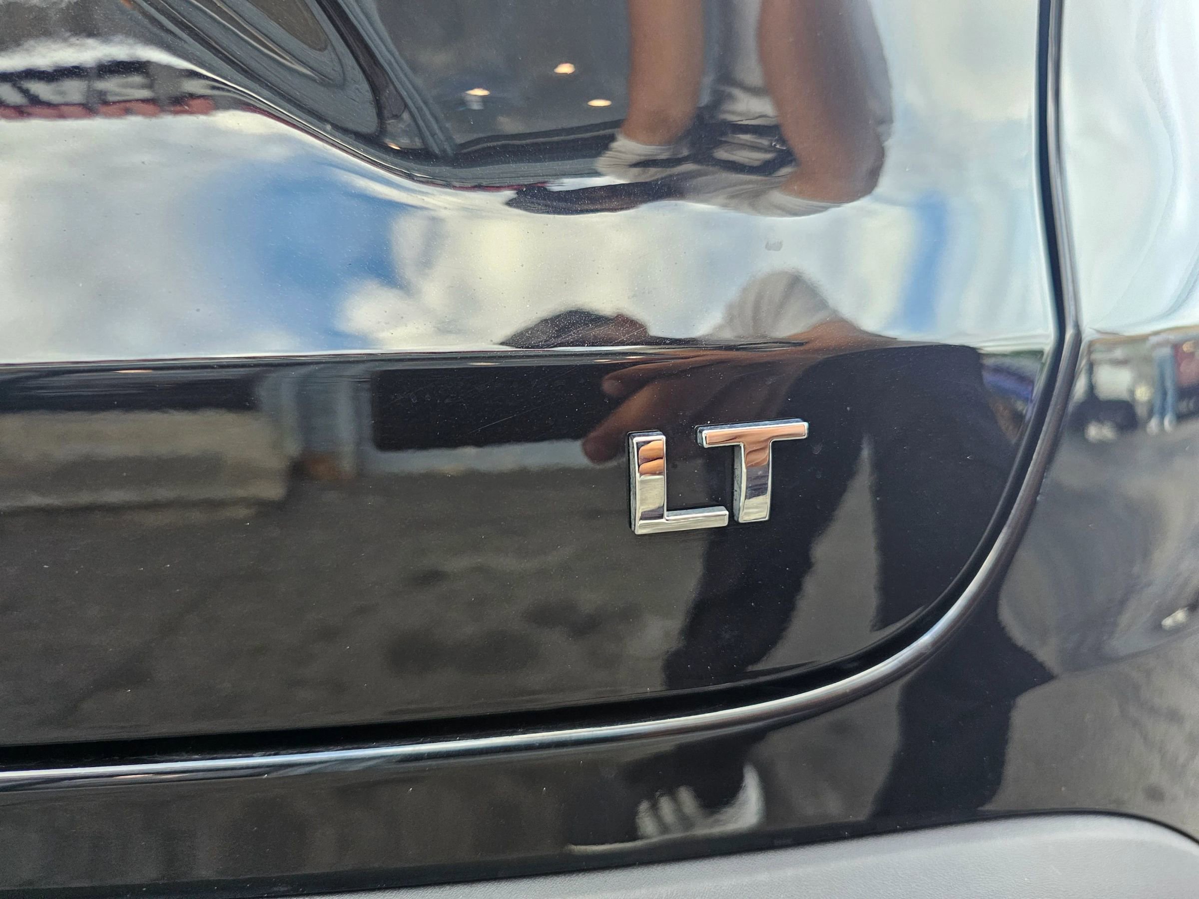 Used 2024 Chevrolet Trax LT FWD image 30