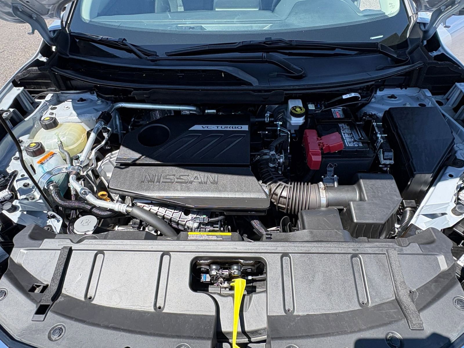 Used 2025 Nissan Rogue SV FWD image 34