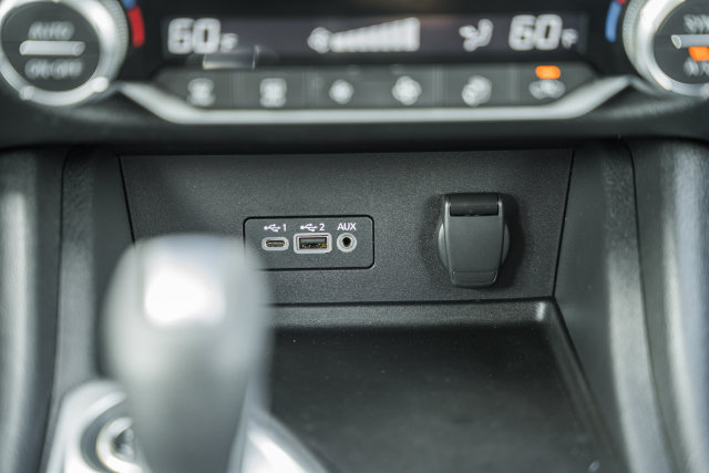 Used 2020 Nissan Sentra SV w/ Trunk Package FWD image 22