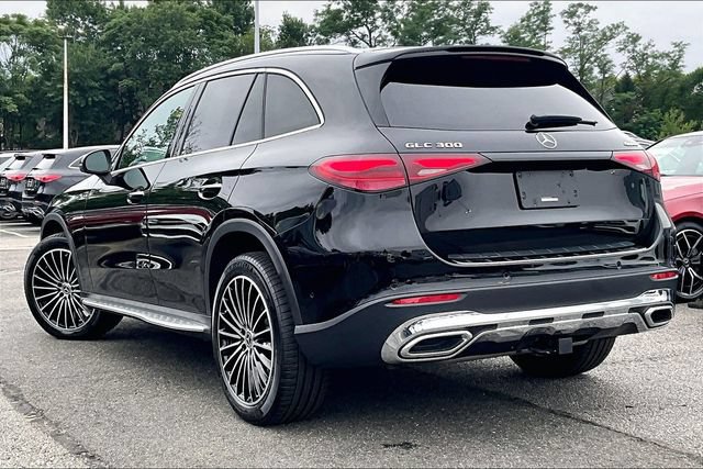 Used 2026 Mercedes-Benz GLC 300 4MATIC image 10