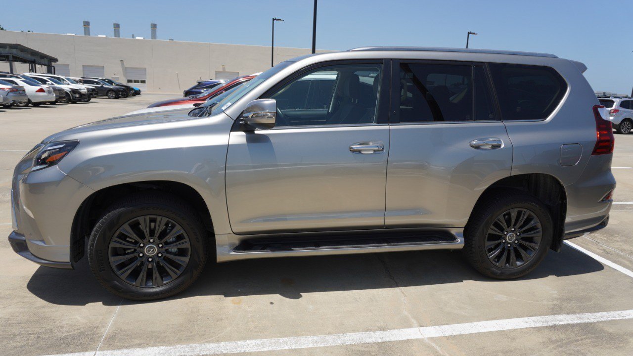 Certified 2021 Lexus GX 460 Premium AWD/4WD image 4