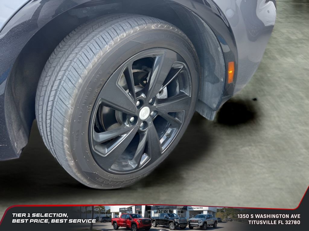 Used 2021 Buick Envision Essence w/ Sport Touring Package image 14